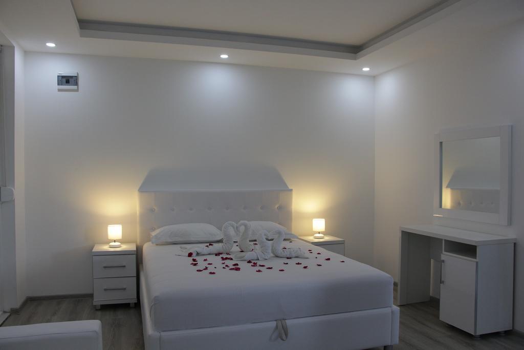 Apartments California Ulcinj Exterior photo